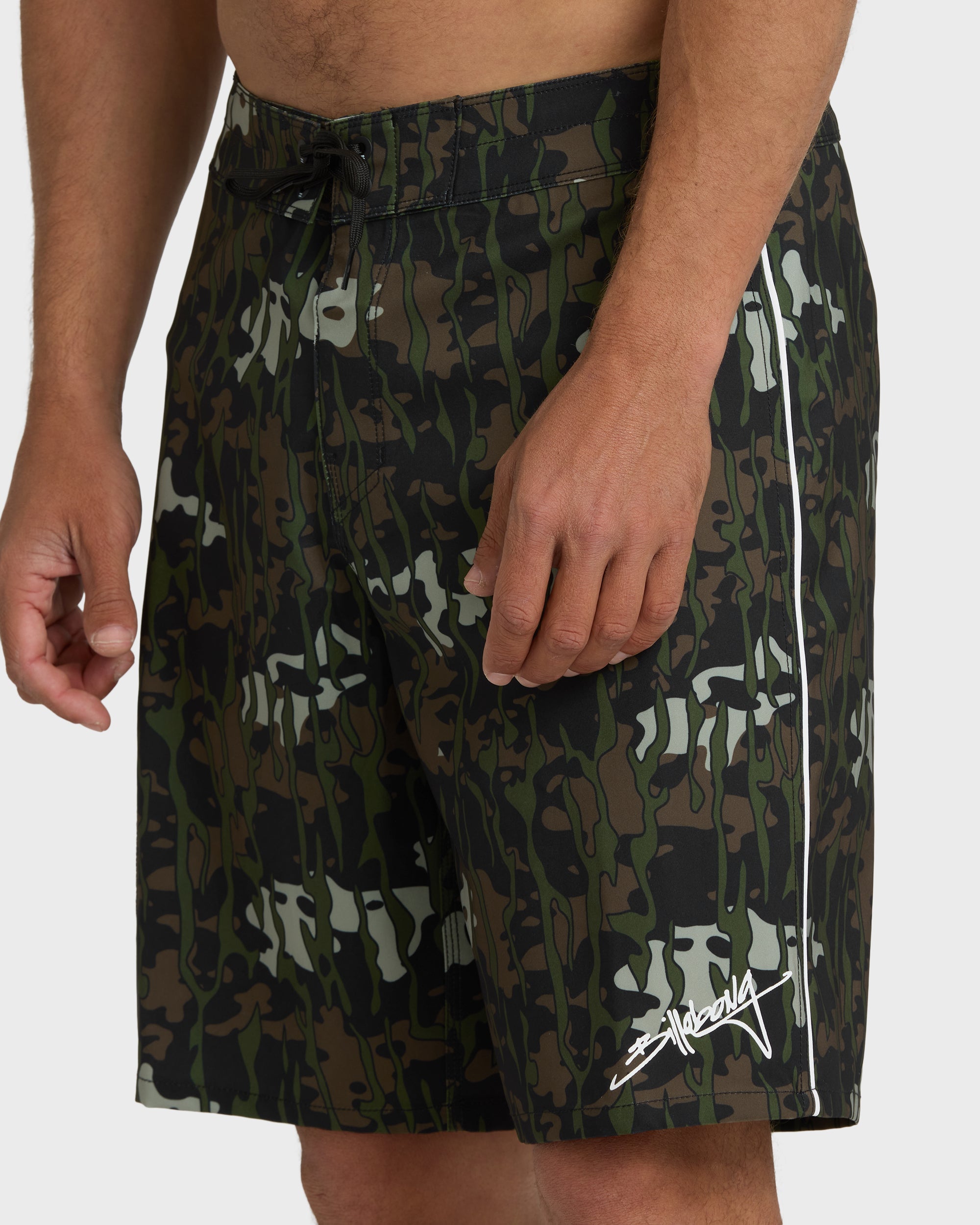 Piped Pro 19 Boardshorts - Camo - Camo