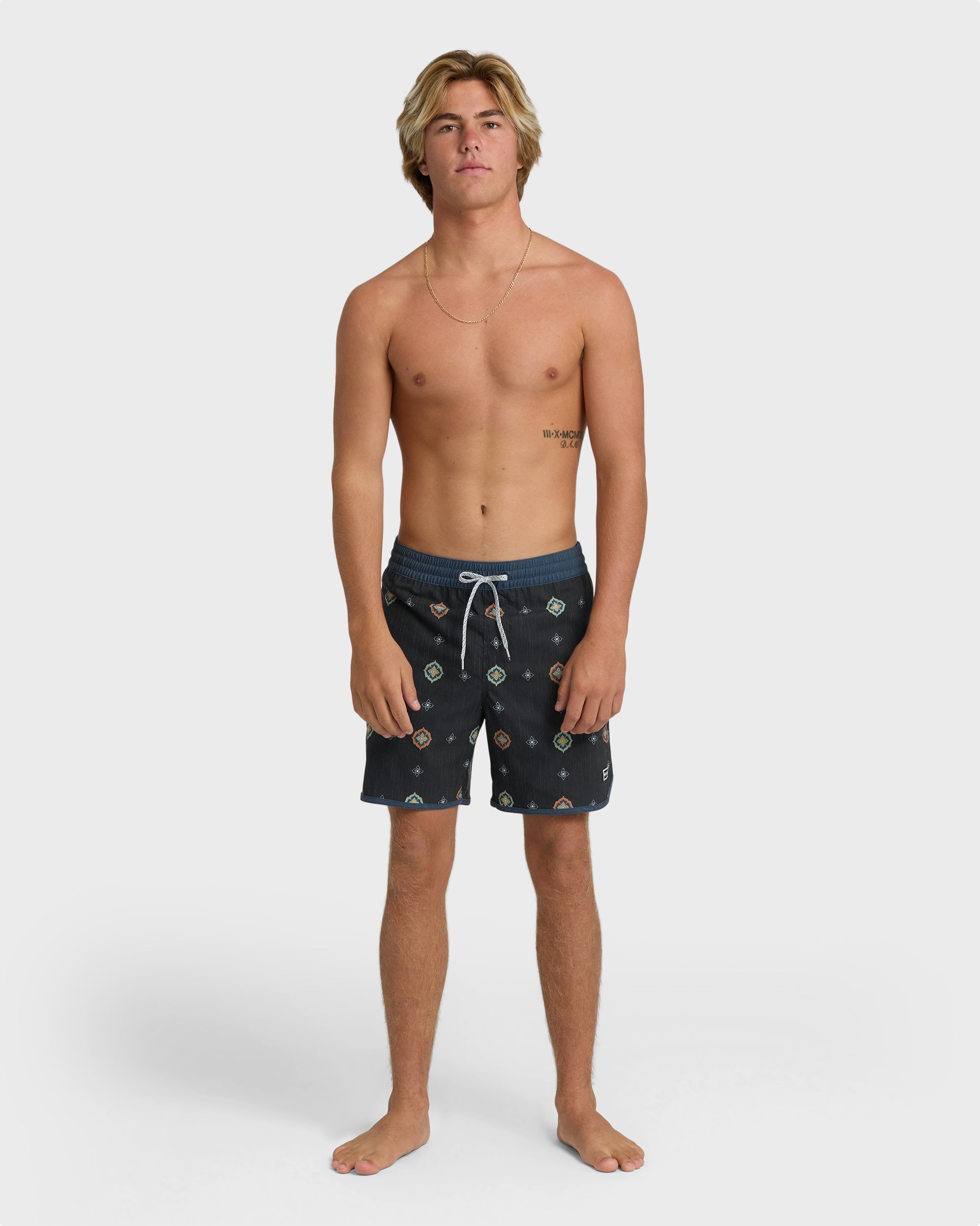 Seventy Three Layback 16 Trunks - Navy