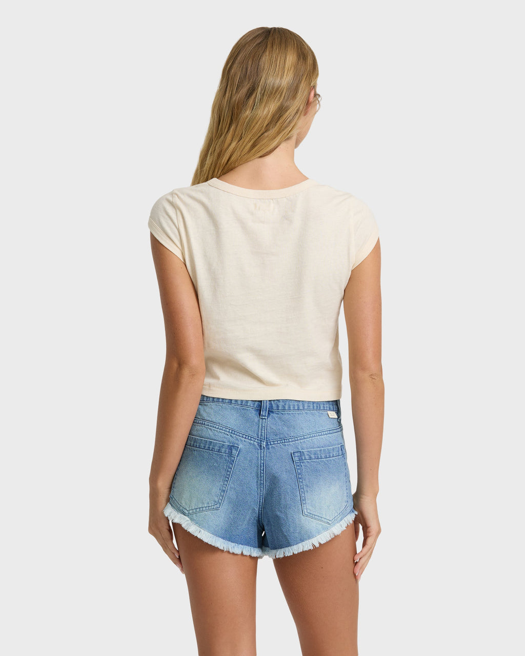 Beach Dreamin Denim Shorts - Faded Indigo Fray
